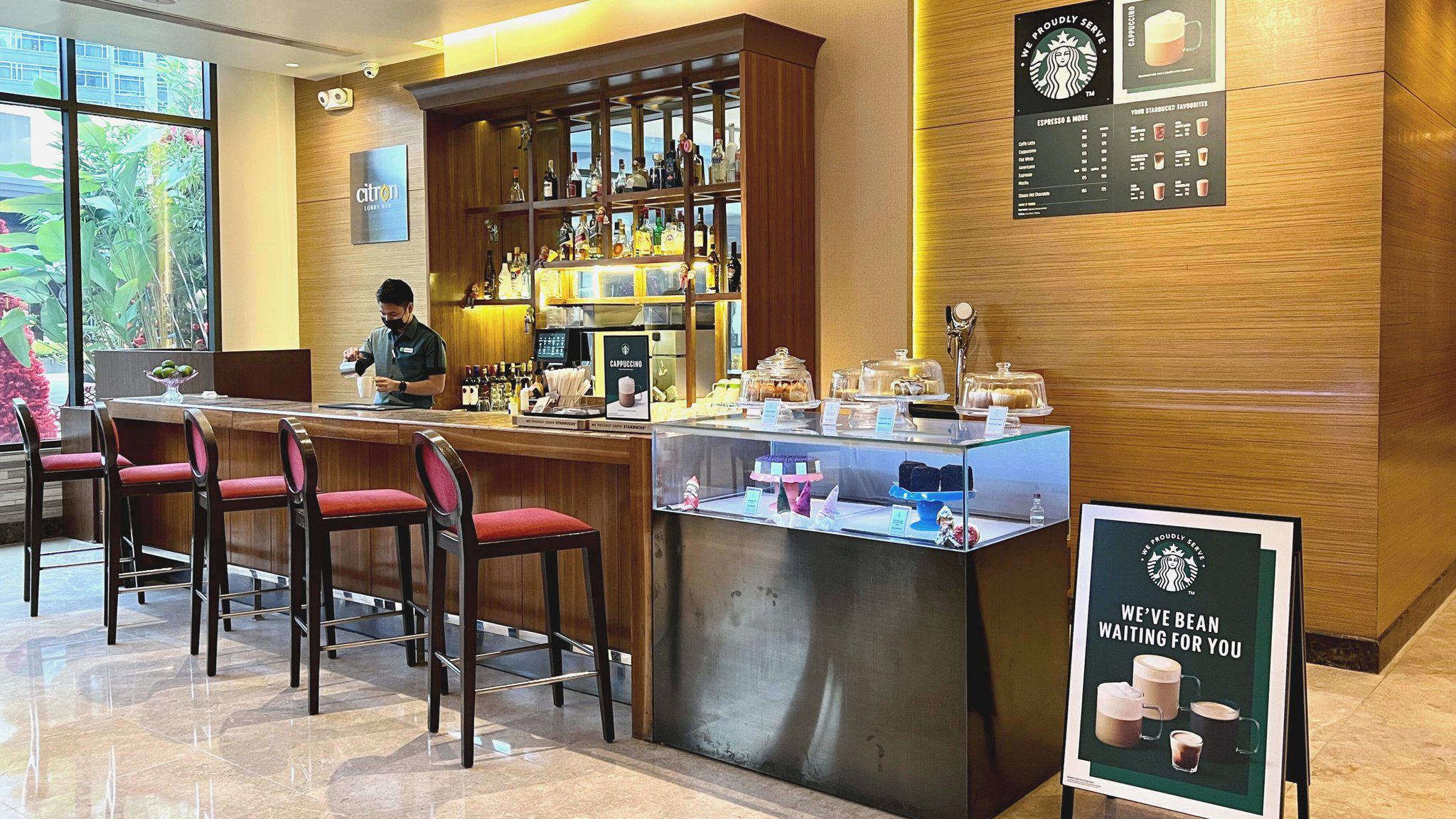 Фото Holiday Inn & Suites Makati, an Ihg Hotel