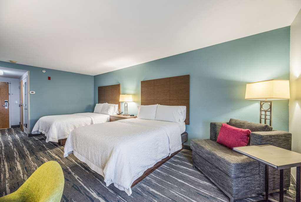 Фото Hampton Inn Oakland Hayward