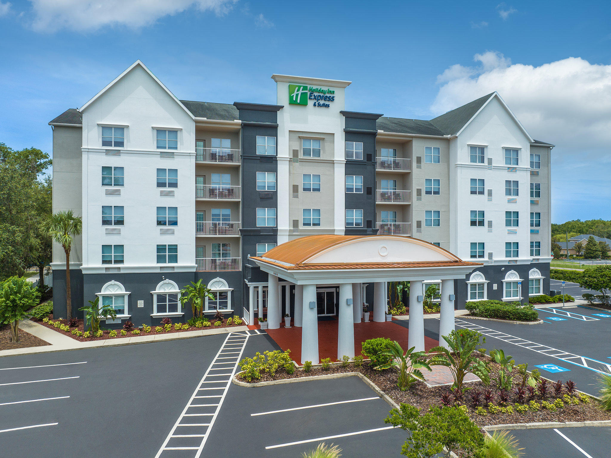 Фото Holiday Inn Express Hotel & Suites Lakeland North - I-4, an Ihg Hotel