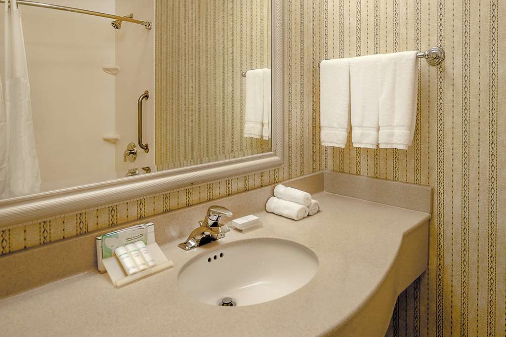 Фото Hilton Garden Inn St. Louis/Chesterfield