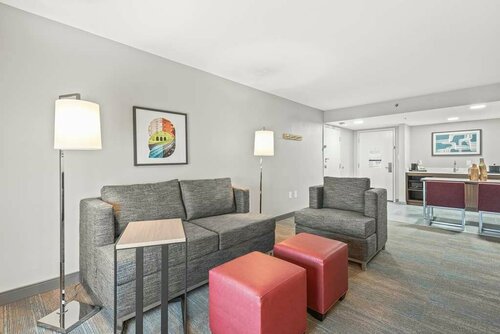 Гостиница Hampton Inn Columbus-North в Коламбусе