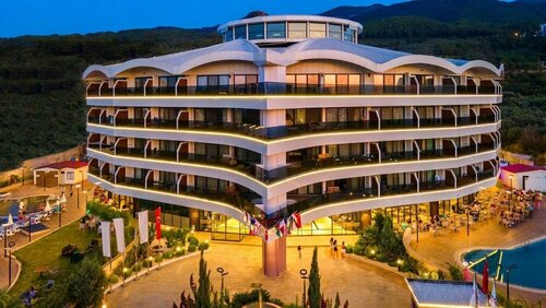 Гостиница Seven For Life Thermal Hotel в Кушадасы