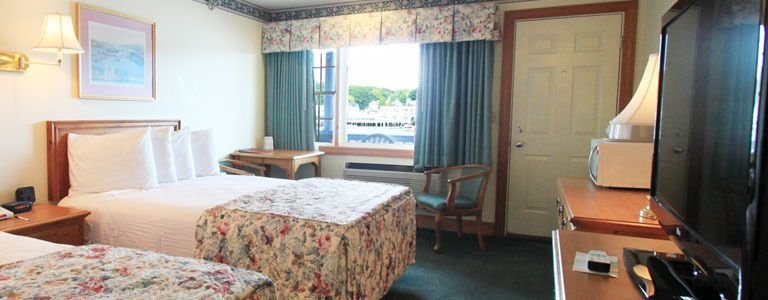 Фото Tugboat Inn