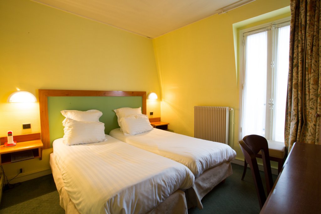 Фото Hotel France Eiffel