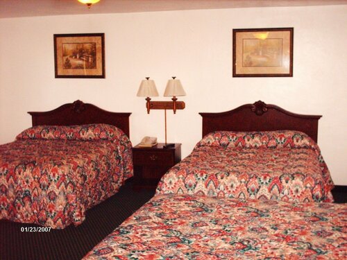 Гостиница Americas Best Value Inn & Suites Klamath Falls в Кламат Фолс