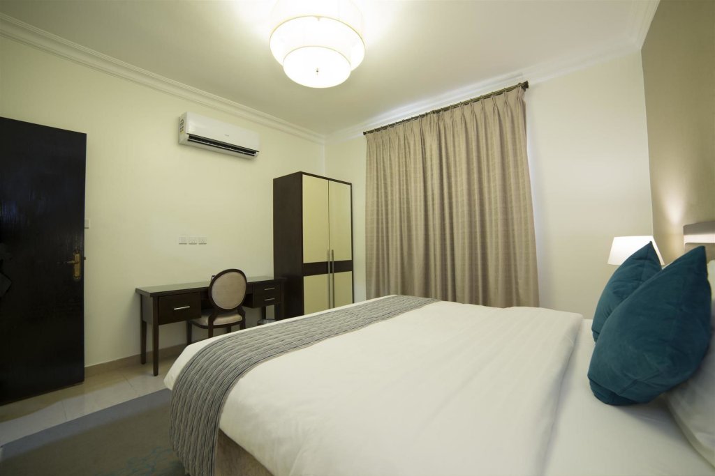 Фото Time Dammam Residence