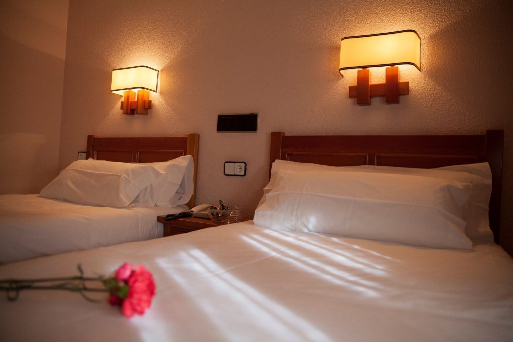 Фото Hospedium Hotel Castilla