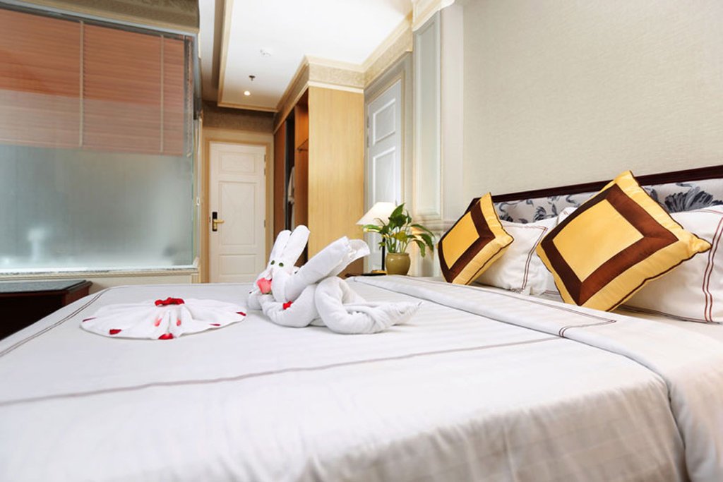 Фото Lotus SaiGon Hotel