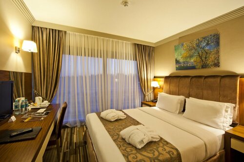 Внешний вид отеля Volley Hotel Istanbul	 в Ускюдаре, фото 3