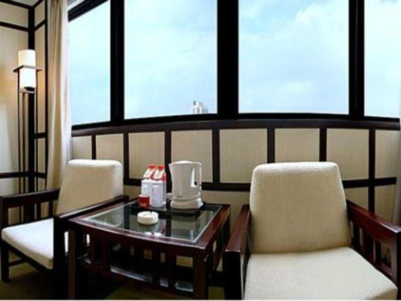 Фото Holiday Inn Express Shenzhen Dongmen