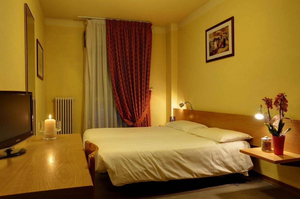 Фото Hotel Rendez Vous