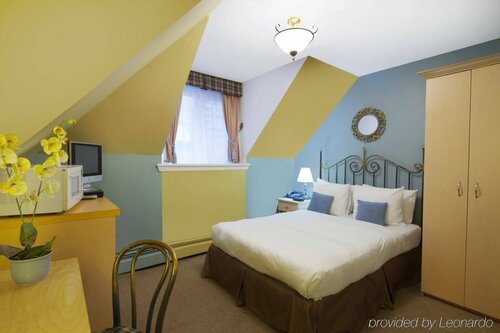 Гостиница Victoria's Mansion Guest House в Торонто