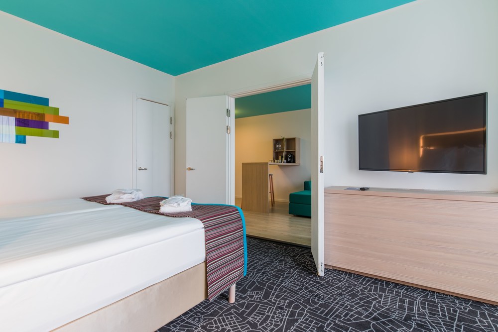 Фото Cosmos St. Petersburg Pribaltiyskaya Hotel