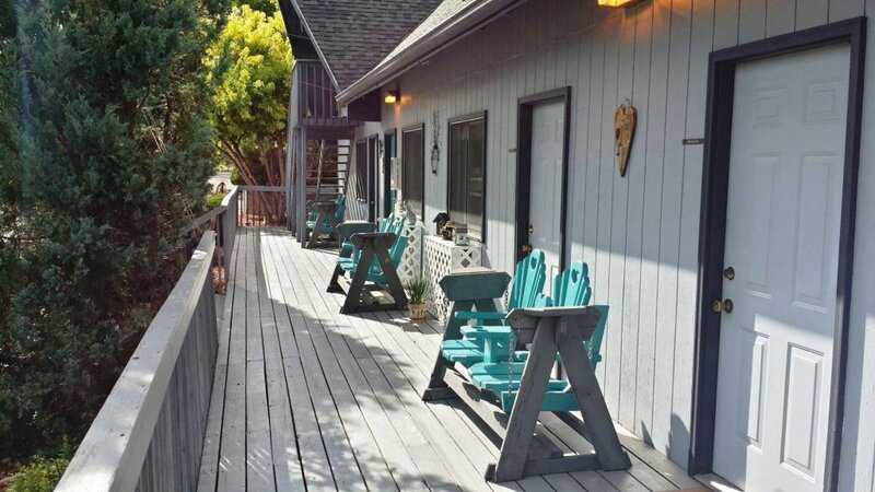 Гостиница Sweetgrass Inn B&b