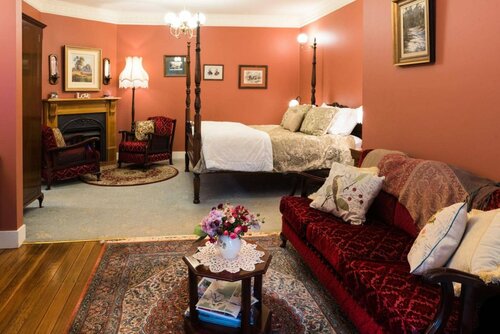 Гостиница Shelton-Lea B&b в Катумбе