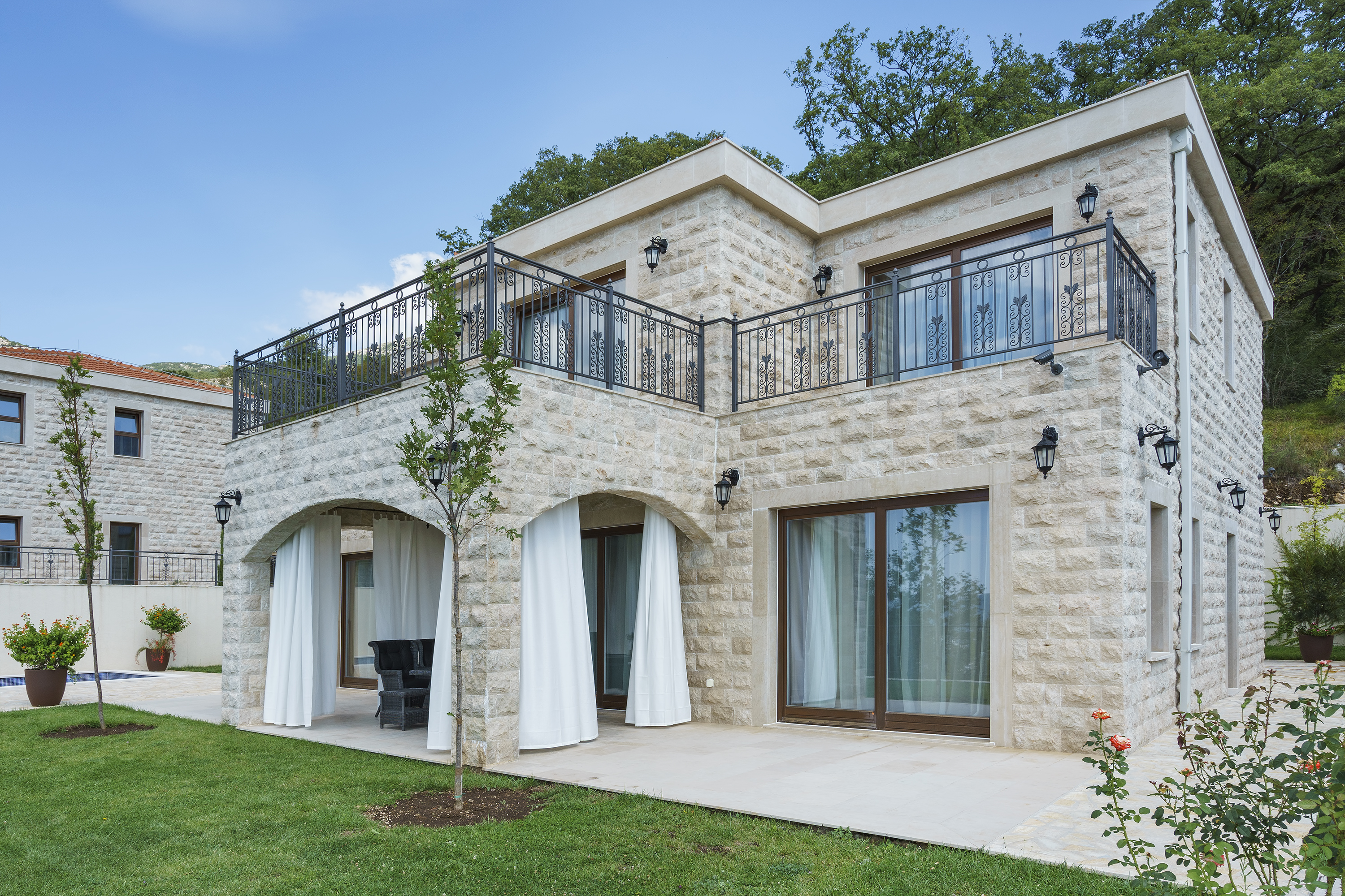 Фото Oak Leaf Residences