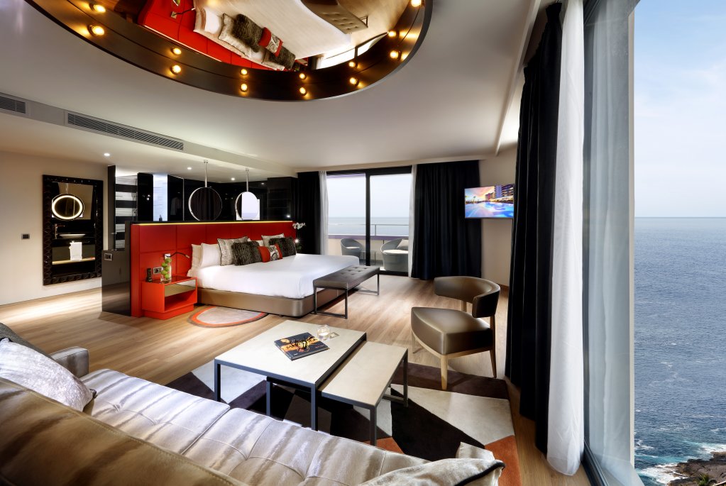 Фото Hard Rock Hotel Tenerife