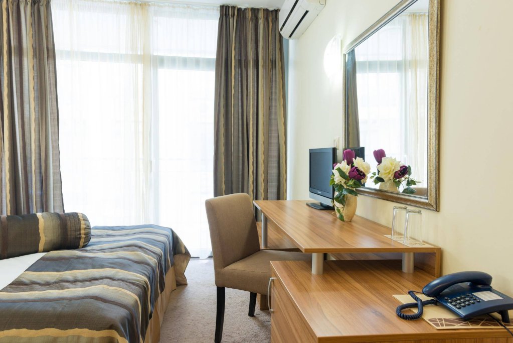 Фото Regatta Palace Hotel