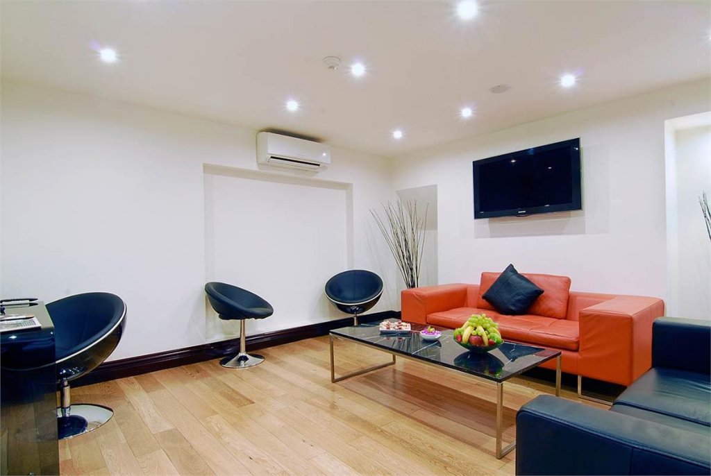 Фото Hyde Park International