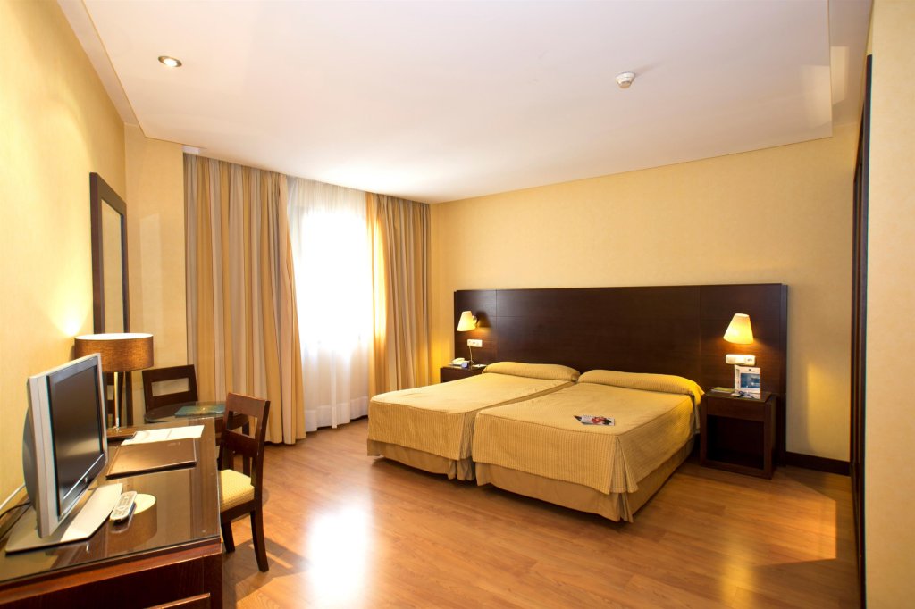 Фото Occidental Granada