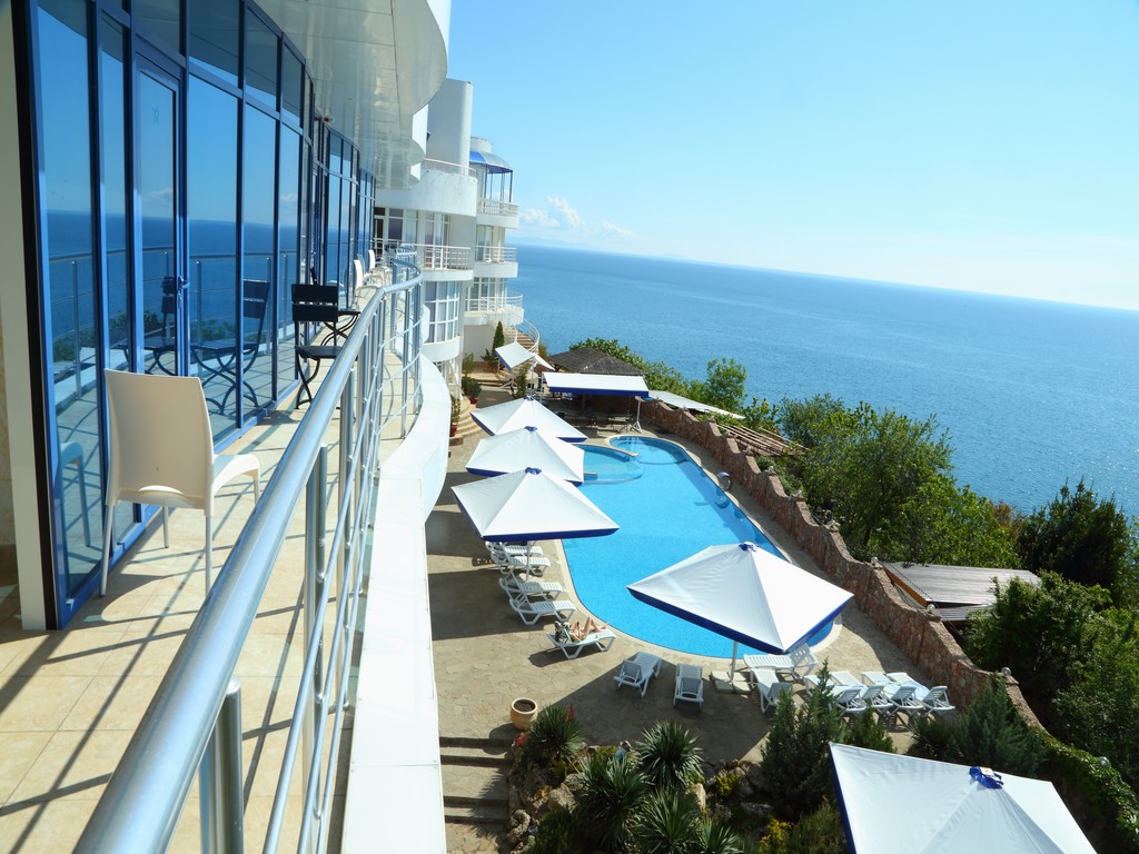 Фото Маджестик