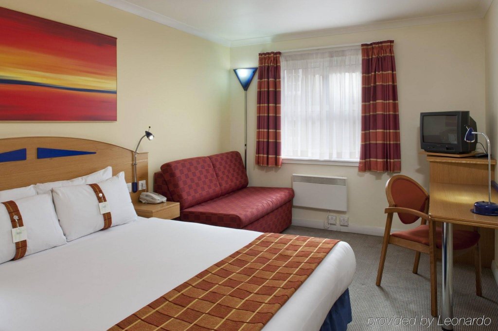 Фото Holiday Inn Express London Hammersmith, an Ihg Hotel