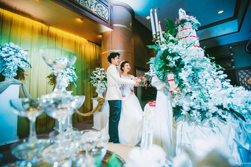 Фото The Viangtak Riverside Hotel