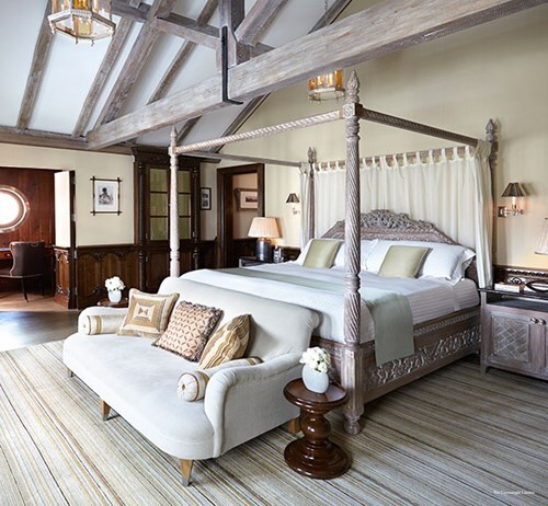 Фото The Connaught