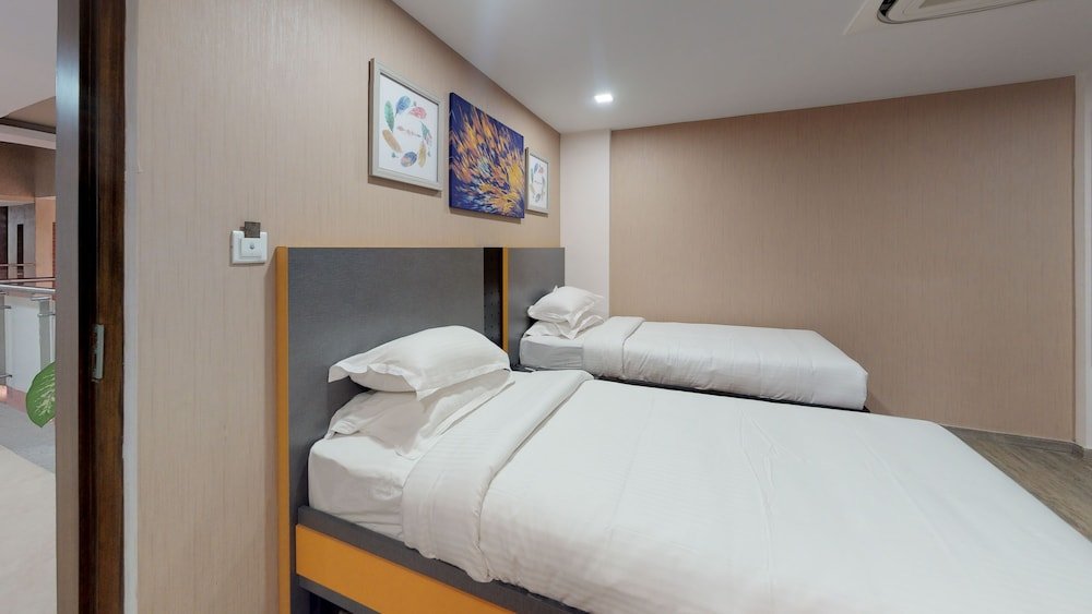 Фото 37th Crescent Boutique Suites