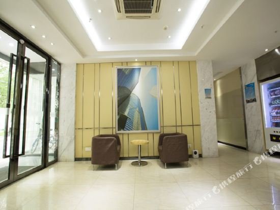 Фото City Comfort Inn Wuhan Tangjiadun