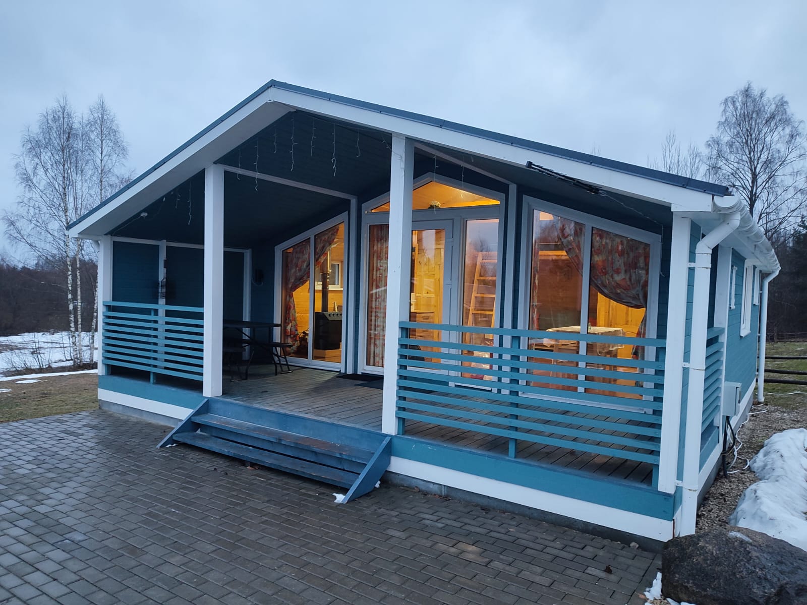 Фото отеля 2