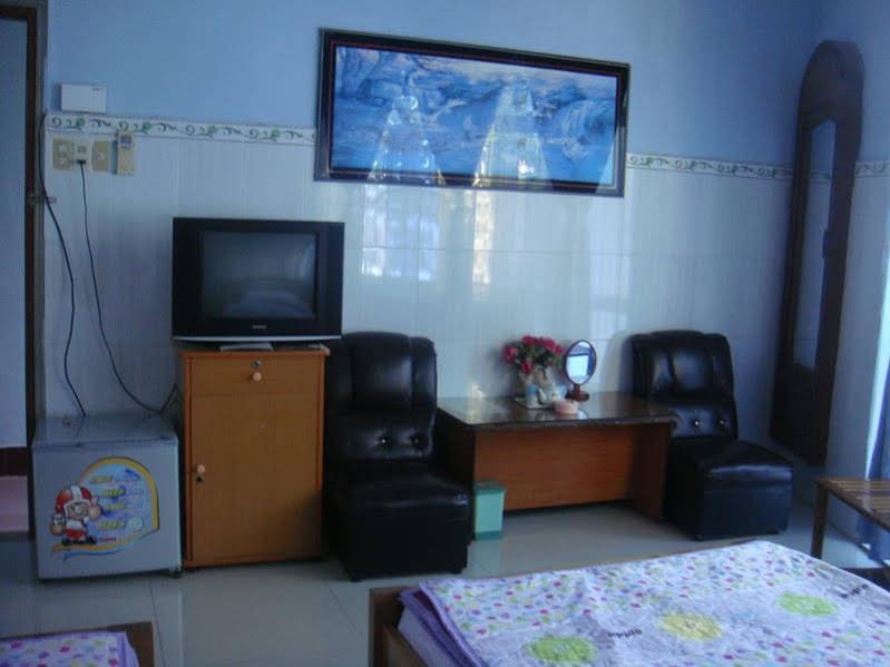 Фото Nhu Y Hotel