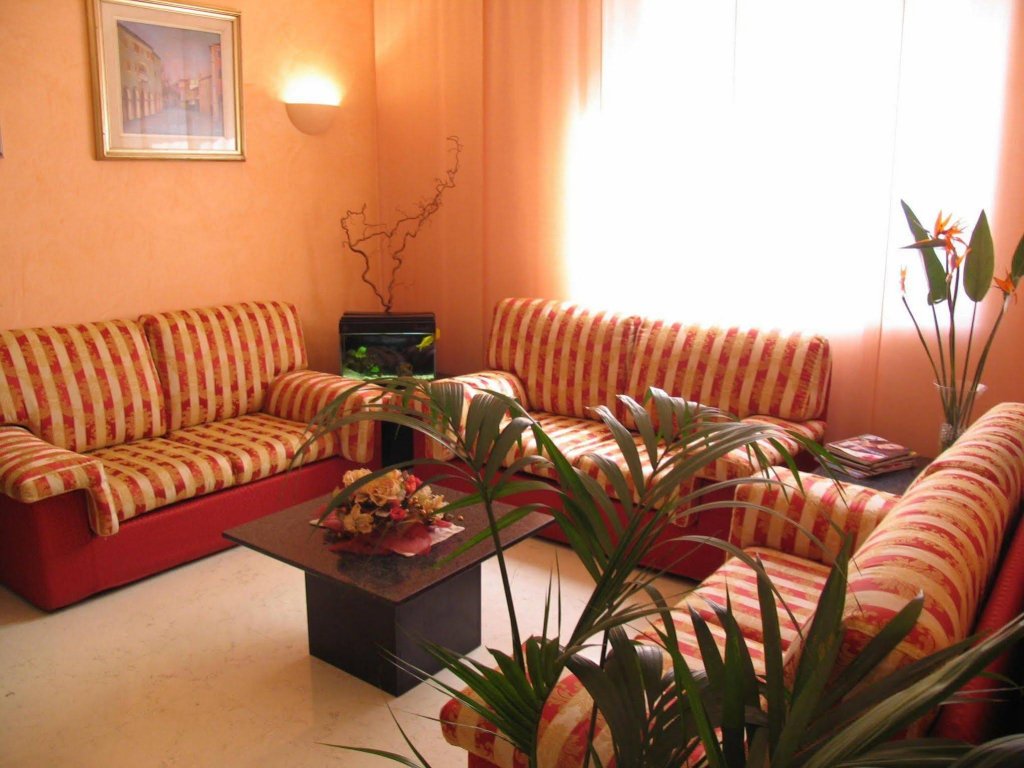 Фото Hotel Garibaldi