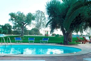 Villa Hermosa Resort