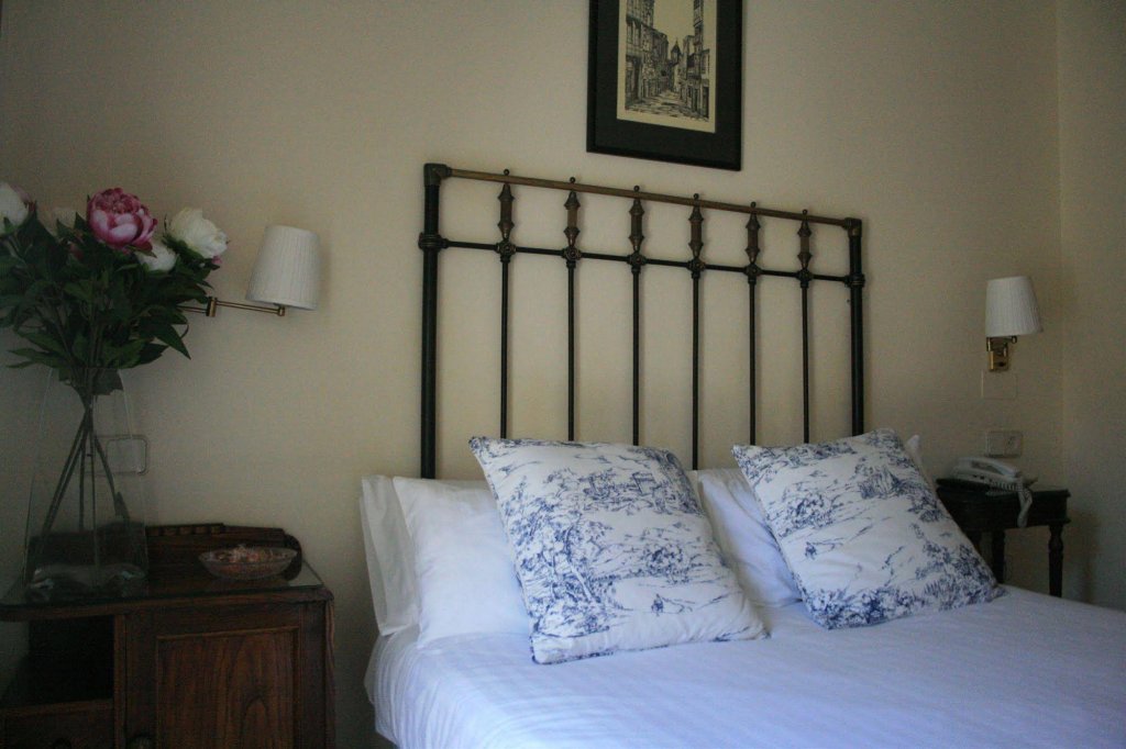 Фото Hotel Real B & B