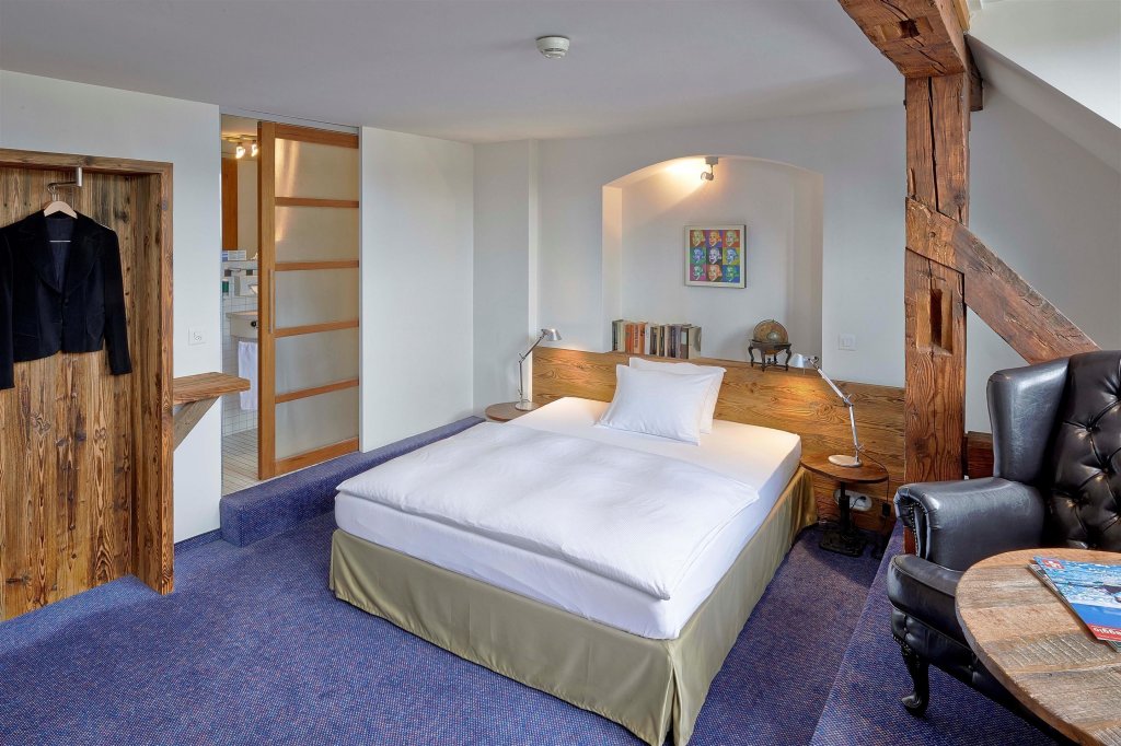 Фото Hotel zum Rüden