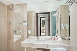 Гостиница АС Hotel by Marriott Bratislava Old Town