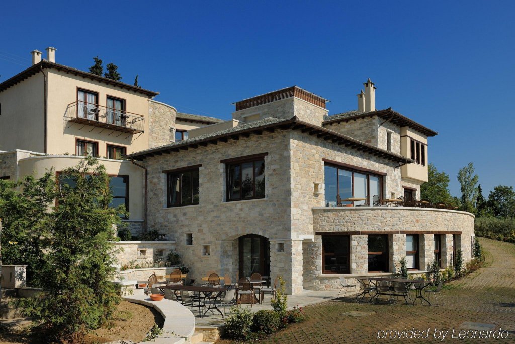 Фото Valeni Boutique Hotel