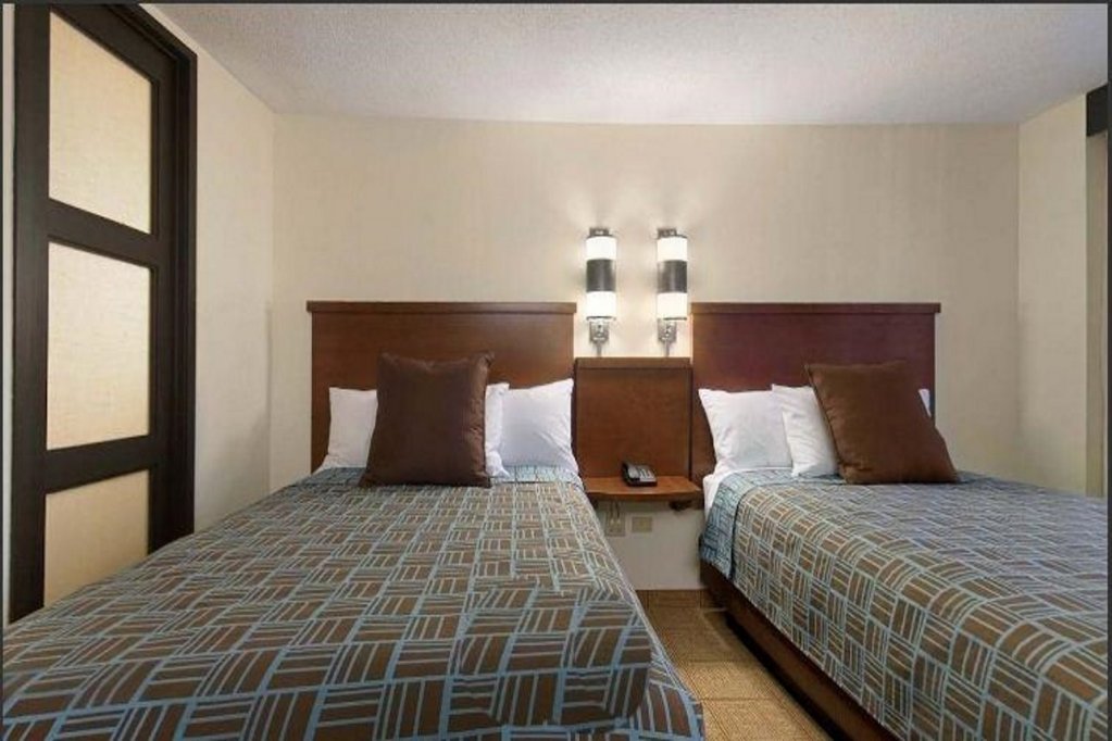 Фото Hyatt Place Boston/Medford