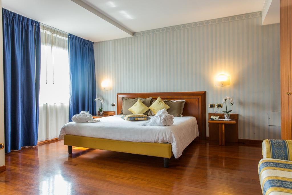 Фото Palace Verona