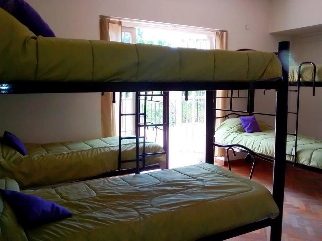 Фото Gorilla - Hostel