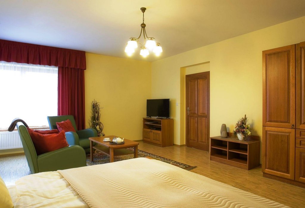 Фото Hotel Pavilon