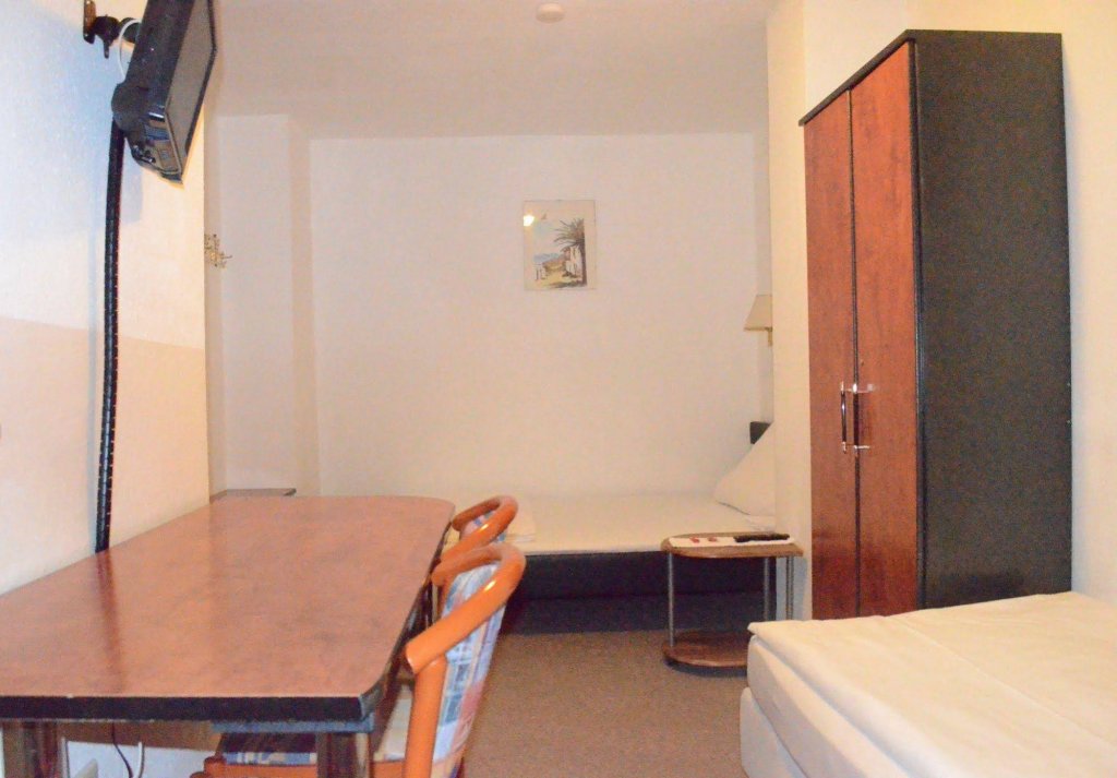 Фото Hotel Stern