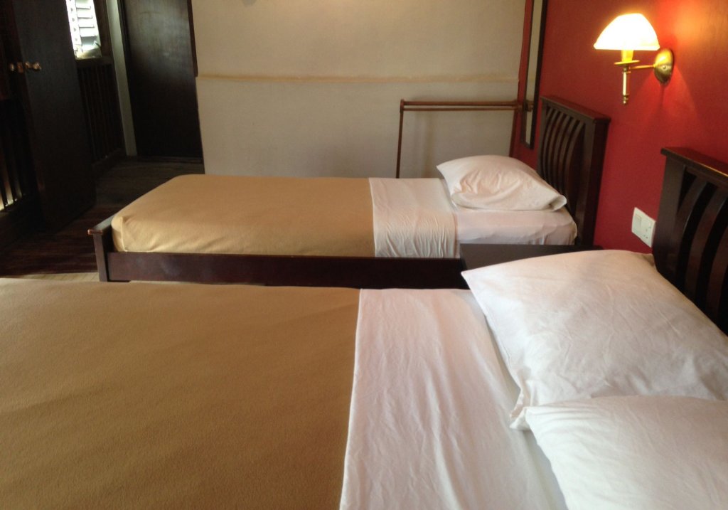 Фото Old Penang Guesthouse - Hostel