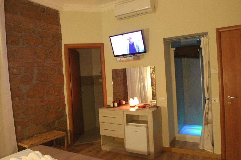 Фото Freedom Love B&b