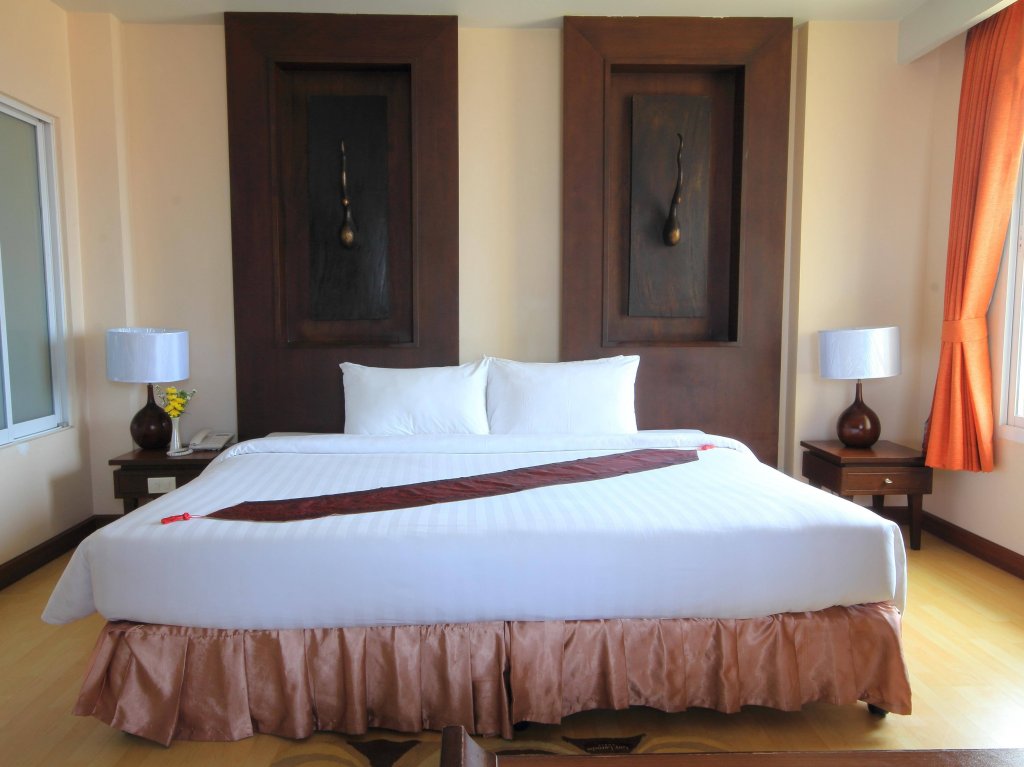 Фото Aiyara Palace