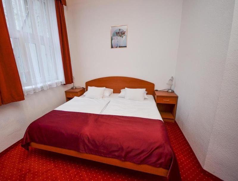 Фото Broadway City Guesthouse