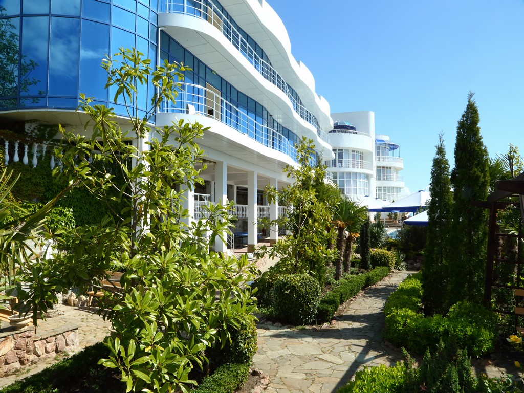 Фото отеля 1