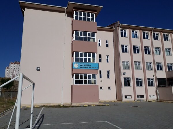 School Ahi Mesut Imam Hatip Middle School, Ankara, photo