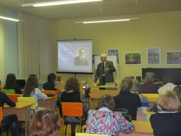 Library Munitsipalnoye obyedineniye bibliotek goroda Yekaterinburga, Yekaterinburg, photo